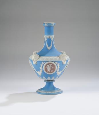 Wedgwood-Vase mit antikisierenden Dekoren, England 19. Ende Jh. - Sklo a porcelán