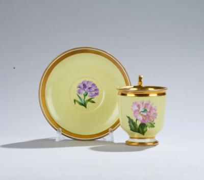 Blumentasse mit Blumen-Untertasse, Kaiserliche Manufaktur, Wien 1806, - Sklo a porcelán