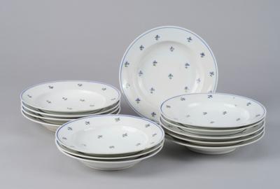 5+8 Suppenteller, Prag bzw. Kaiserliche Manufaktur Wien, - Sklo a porcelán