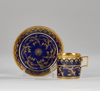 Tasse mit Untertasse, Kaiserliche Porzellanmanufaktur, Wien 1809, - Glass and Porcelain