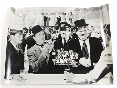 STAN LAUREL  &  OLIVER HARDY - Posters, Advertising Art, Comics, Film and Photohistory