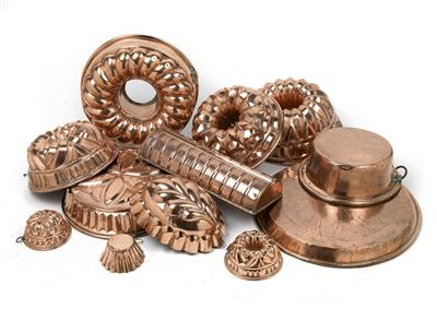 Collection of baking, aspic and pastry moulds, - Antiquariato - orologi, metalli lavorati, asiatica, ceramica faentinas, arte popolare, sculture