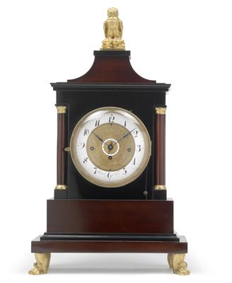 A Biedermeier commode clock from Vienna, "Rettich in Wien" - Starožitnosti