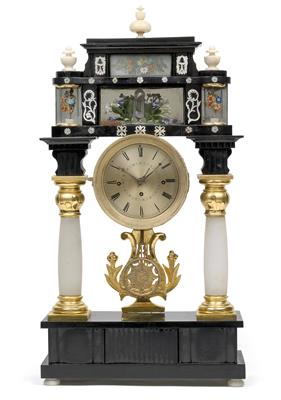 A Biedermeier portal clock - Antiques: Clocks, Sculpture, Faience, Folk Art