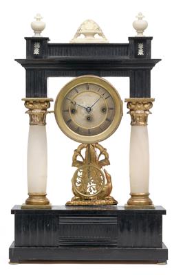 A Biedermeier portal clock with musical mechanism - Starožitnosti