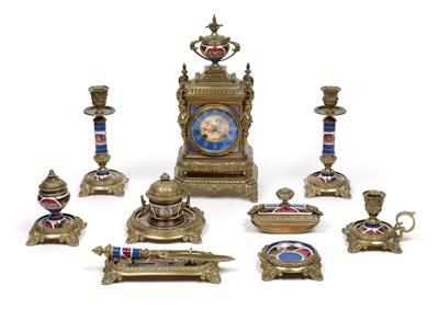 Historismus Schreibtischset - Antiquitäten (Uhren, Skulpturen, Metallarbeiten, Fayencen, Volkskunst, Silber)