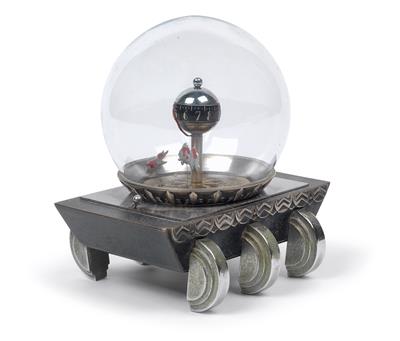 Kleine Art Deco Cercle Tournant Tischuhr mit Fischen - Antiquitäten (Uhren, Skulpturen, Metallarbeiten, Fayencen, Volkskunst, Silber)