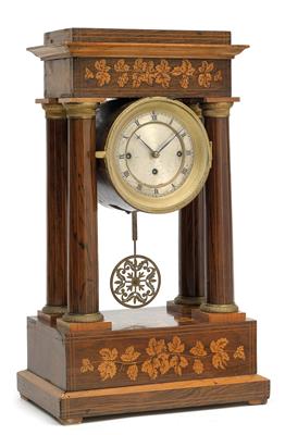 A small Biedermeier portico clock - Starožitnosti