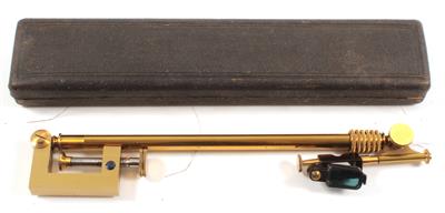 A c. 1900 lacquered brass Camera lucida - Starožitnosti  +Historické vědecké přístroje a globusy