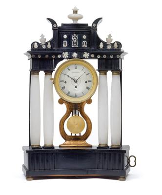 A Biedermeier portal clock with musical mechanism - Antiques: Clocks, Sculpture, Faience, Folk Art, Vintage