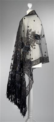 A scarf, - Antiquariato - orologi, sculture, maioliche, arte popolare