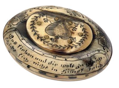 A snuff box from Sterzing, - Antiques: Clocks, Sculpture, Faience, Folk Art, Vintage