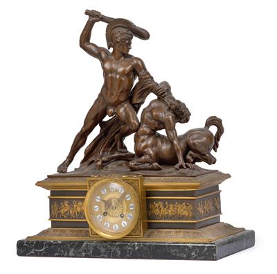 A Historism Period bronze mantelpiece clock from Vienna, - Starožitnosti