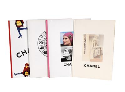 Konvolut Bücher und Folder von Coco Chanel und House of Chanel, - Chanel Vintage