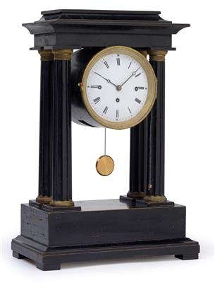 A small Biedermeier portico clock - Starožitnosti
