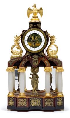 A Biedermeier commode clock with automaton - Umění a starožitnosti