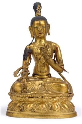 A gilt copper repoussé figure of Sitatara, Tibeto-Chinese, 19th century - Antiques and art
