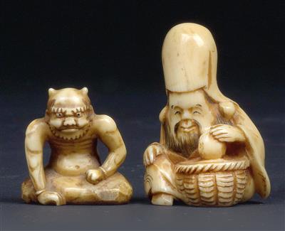 An ivory netsuke of Fukurokuju and small okimono of an oni, Japan, Meiji period - Arte e antiquariato