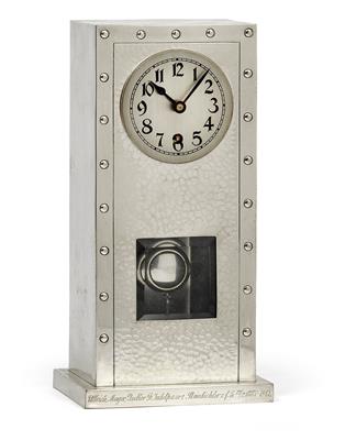 An art nouveau Martelé table clock - Clocks, Asian Art, Metalwork, Faience, Folk Art, Sculpture