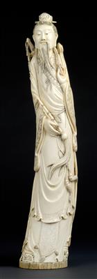 An ivory figure of Han Xiangzi, China, Qianlong mark, late Qing Dynasty - Umění a starožitnosti