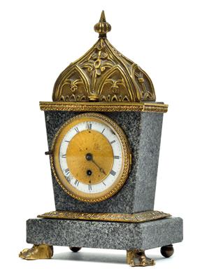 A small marble table clock from Austria - Clocks, Asian Art, Vintage, Metalwork, Faience, Folk Art, Sculpture