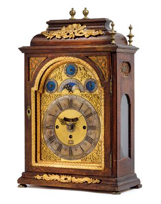 A Baroque bracket clock [Stockuhr] from Vienna, with 1 week power reserve and carillon - Umění a starožitnosti
