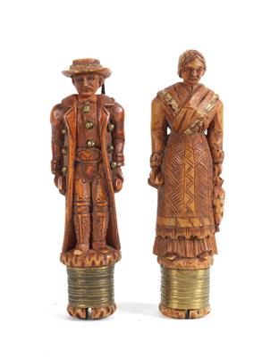 A set of peasant cutlery with three-dimensionally carved handles in the shape of a couple, - Antiques