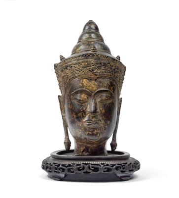 A bronze head of Buddha paré, Thailand, Ayutthaya Period, 17th/18th cent. or later - Starožitnosti