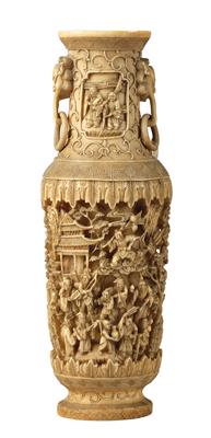 Vase, China, 19. Jh. - Antiquitäten (Uhren, Metallarbeiten, Asiatika, Fayencen, Skulpturen, Textilien, Volkskunst)