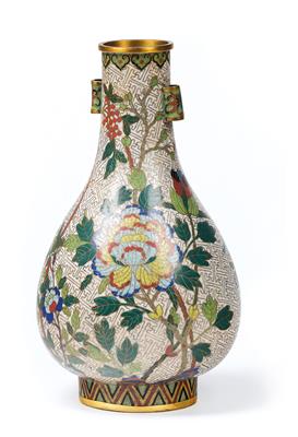 A Cloisonné Vase, China, 19th Century, - Antiquariato - Parte 1