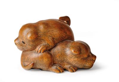 A Netsuke of Two Puppies, Japan, Edo Period, Mid-19th Century, Signed Ransen, - Starožitnosti - Část 1