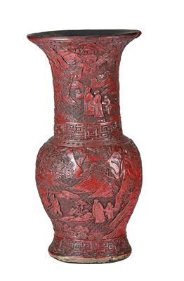A Yenyen Red Lacquer Vase, China, Six-Character Hongwu Mark, 18th Century, - Antiquariato - Parte 1