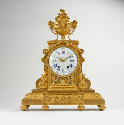 Neoklassizismus Bronzekaminuhr "Balthazard Paris", - Clocks