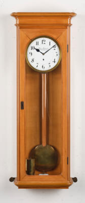 Wiener Jugendstil Wandpendeluhr mit Monatsgang - Clocks
