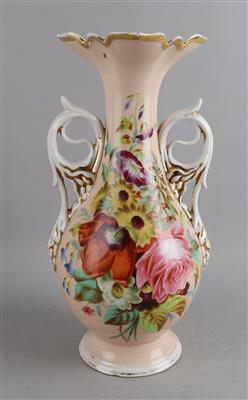 Henkelvase, - Works of Art