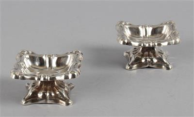 Paar Wiener Silber Gewürzschälchen von 1855, - Silver
