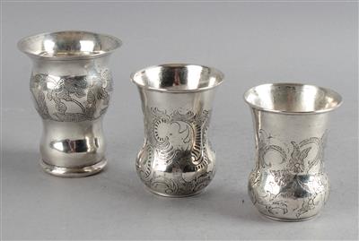 3 Alt Wiener Silber Becher, - Silver