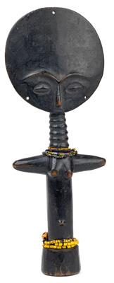 Ashanti, Ghana: An ‘akuaba’ fertility doll. - Mimoevropské a domorodé umění