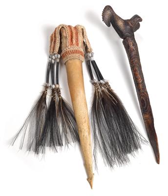 Mixed lot (2 items): New Guinea: two cassowary bone daggers. - Mimoevropské a domorodé umění