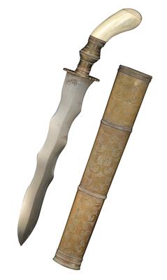 Philippines: a dagger of the ‘Jolo Punyal’ or ‘Moro Gunong’ type, with corrugated blade. South Philippines. - Mimoevropské a domorodé umění