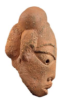 African archaeology: Nigeria: A head sculpture from the Nok
