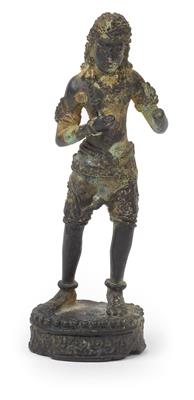 Indonesia, Island of Bali: A small, dynamic bronze figure in the Indo-Javanese style, probably depicting the Bodhisattva Avalokiteshvara. Majapahit period, c. 15th century-16th century (?) - Arte Tribale