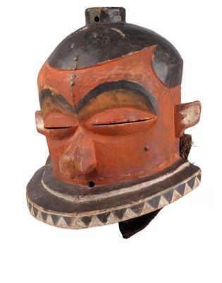 Ost-Pende, DR Kongo: Eine 'Giphogo'-Häuptlings-Maske. - Stammeskunst/Tribal-Art