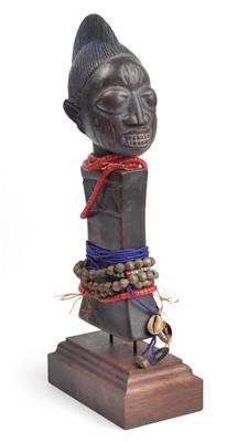 Yoruba, Nigeria: A doll for girls, called ‘Omolangidi’. Style: Abeokuta. - Tribal Art