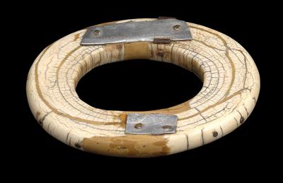 Gurunsi, Burkina Faso, Ghana: An old ivory bangle with original repairs. - Tribal Art