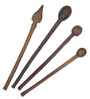 Mixed lot (4 items): Chokwe, Angola, Democratic Republic of Congo, Zambia: Four hardwood clubs featuring four different club-heads. - Mimoevropské a domorodé umění
