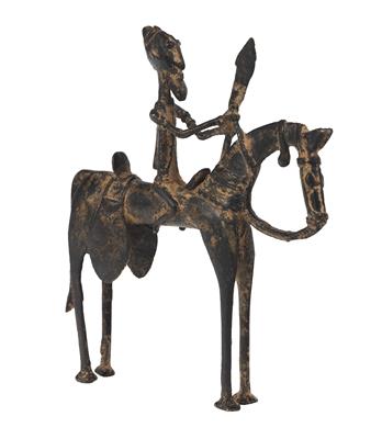 Dogon, Mali: an old horseman sculpture, made from cast brass, with horse, spear, saddle and saddle bags. - Mimoevropské a domorodé umění