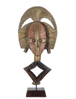 Kota (oder Bakota), Gabun, Republik Kongo: Ein seltener Reliquien-Wächter ‘Mbulu Ngulu’, Typ: Ndumu oder Obamba. Vor oder um 1920. - Stammeskunst / Tribal-Art; Afrika