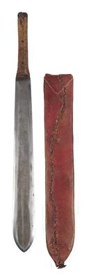 Maasai, Kenya, Tanzania: a typical Maasai sword called ‘Seme’. With a leather sheath dyed red. - Mimoevropské a domorodé umění