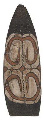 New Guinea, tribe: Asmat: a relatively small shield from the southern coast of New Guinea, with typical Asmat relief on its front side. - Tribal Art - Africa
